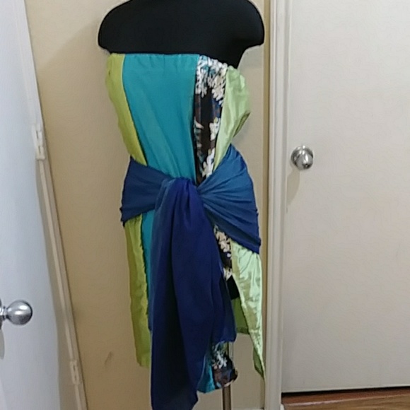Silk strapless dress - Picture 1 of 4